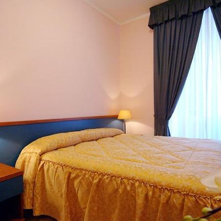 Buone Vacanze Roma Oda fotoğraf
